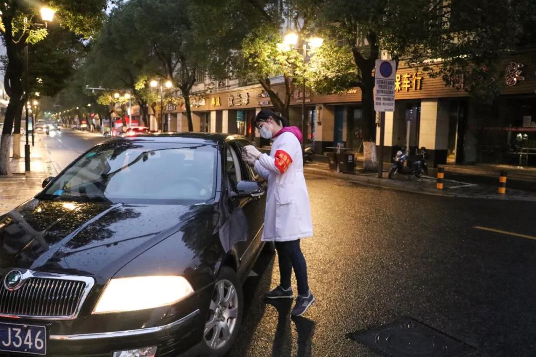 有呼必应！永鼎医院党员融入社区防控主战场