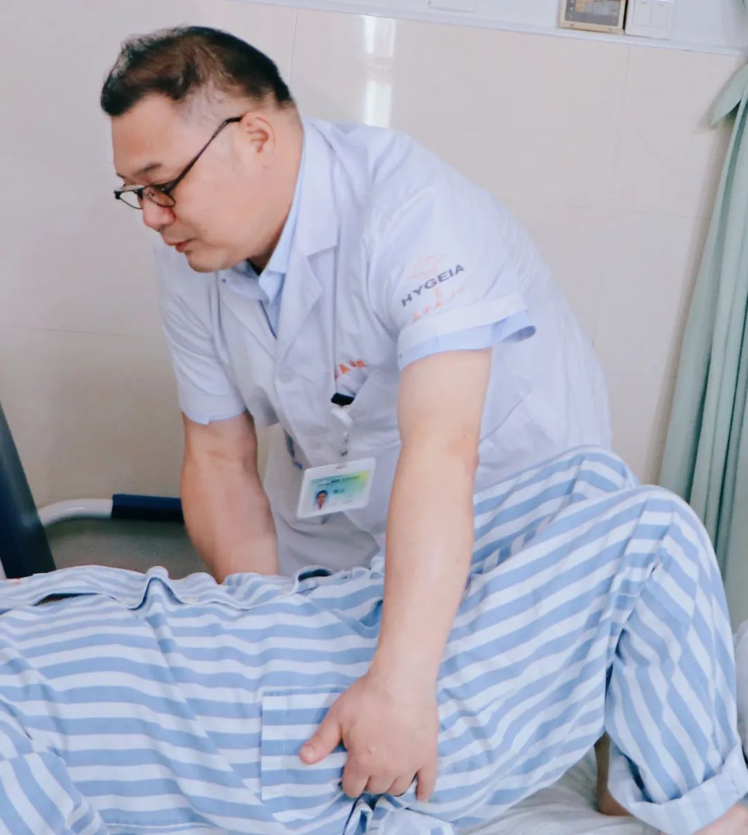 腰痛别硬扛！骨科UBE微创手术，守护脊柱健康